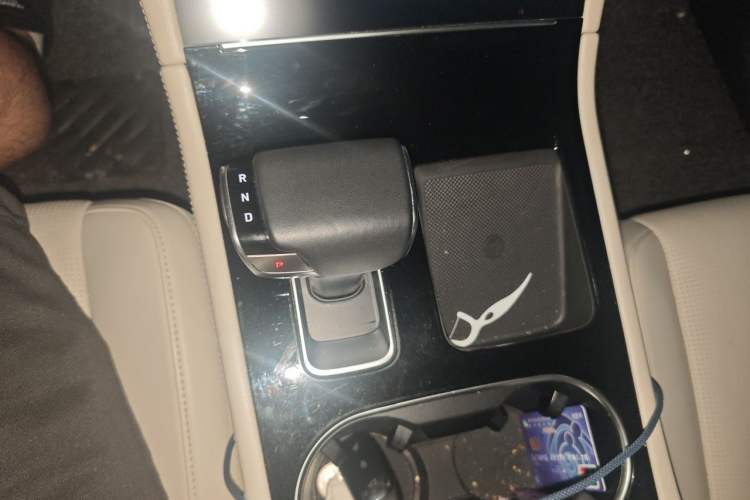 Used Li Auto ONE 2020 Range-Extended 7-Seater Version Gear Lever