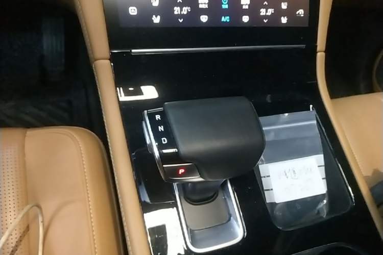 Used Li Auto ONE 2020 Extended-Range 6-Seater Version Gear Lever