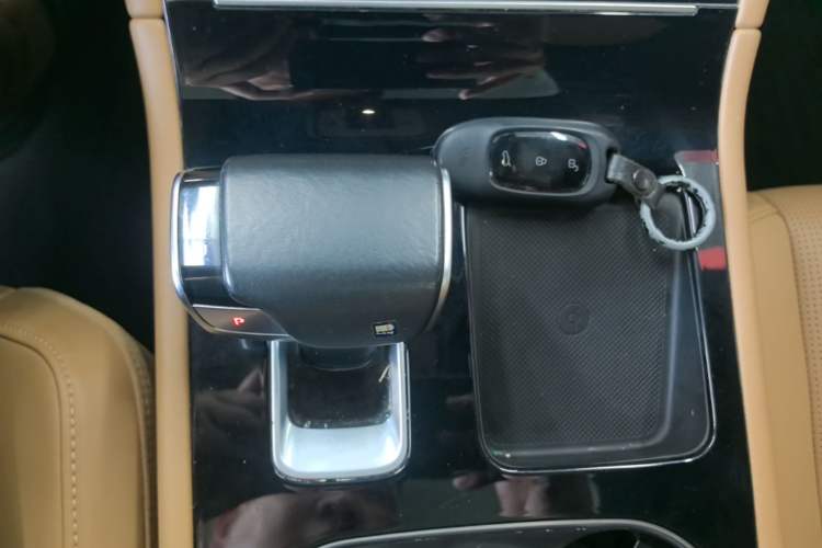 Used Li Auto ONE 2020 Extended-Range 6-Seater Version Gear Lever