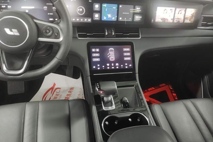 Used Li Auto ONE 2020 Extended-Range 6-Seater Version Gear Lever