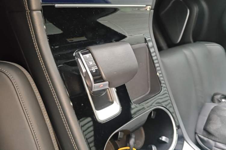 Used Li Auto ONE 2020 Extended-Range 6-Seater Version Gear Lever