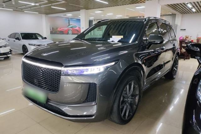 Ojetý Li Auto ONE 2020 Extended-Range 6-Seater Version