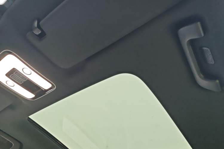 Used Li Auto ONE 2020 Extended-Range 6-Seater Version Headliner