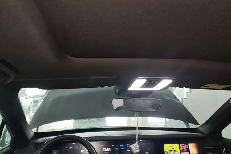 Used Li Auto ONE 2020 Extended-Range 6-Seater Version Headliner