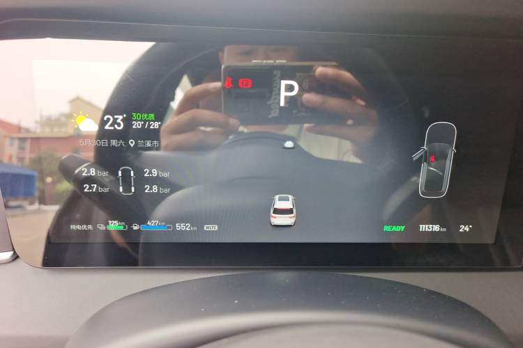 Used Li Auto ONE 2020 Extended-Range 6-Seater Version Instrument Cluster