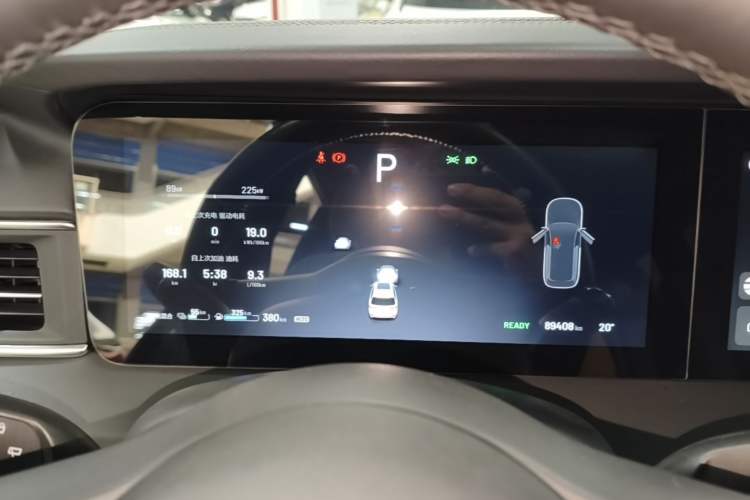 Used Li Auto ONE 2020 Extended-Range 6-Seater Version Instrument Cluster