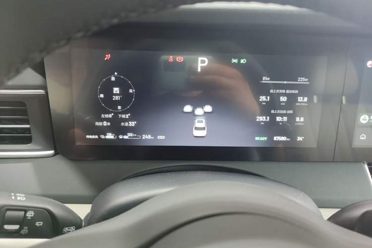 Used Li Auto ONE 2020 Extended-Range 6-Seater Version Instrument Cluster