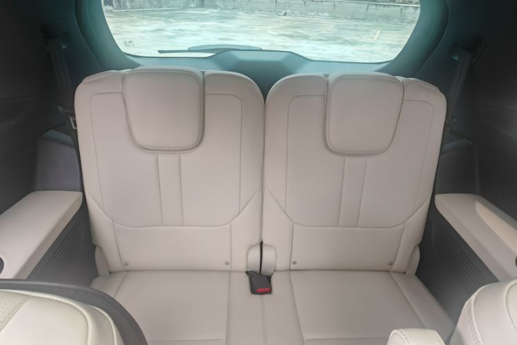 Used Li Auto ONE 2020 Extended-Range 6-Seater Version Interior 1