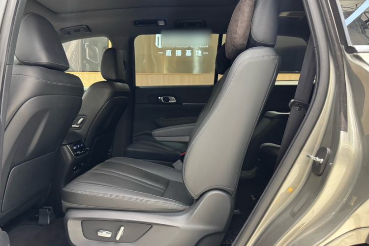 Used Li Auto ONE 2020 Extended-Range 6-Seater Version Interior 10