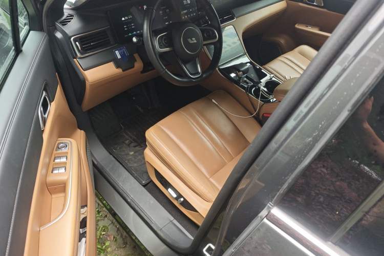 Used Li Auto ONE 2020 Extended-Range 6-Seater Version Interior 3