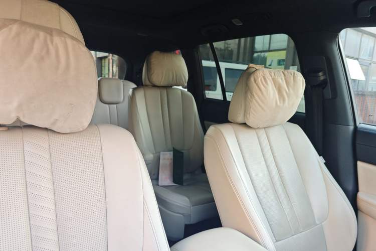 Used Li Auto ONE 2020 Extended-Range 6-Seater Version Interior 3
