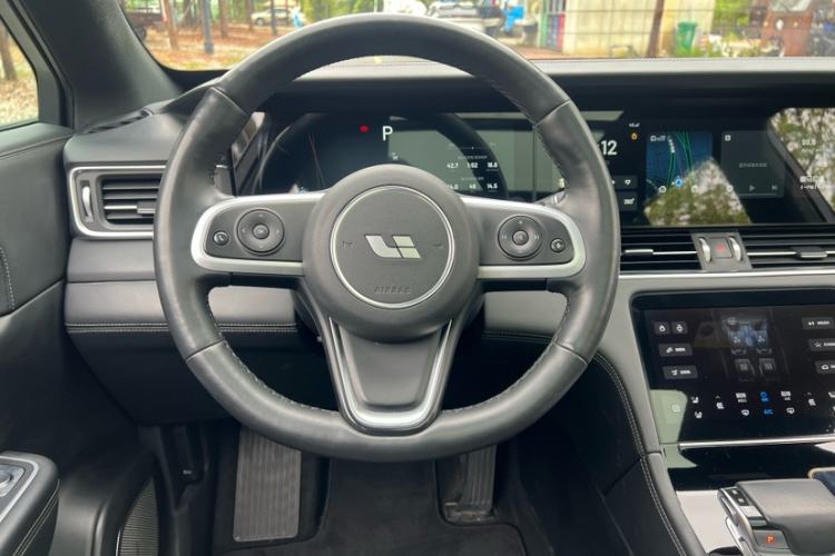 Used Li Auto ONE 2020 Extended-Range 6-Seater Version Interior 3