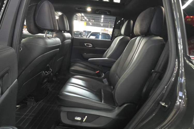 Used Li Auto ONE 2020 Extended-Range 6-Seater Version Interior 3