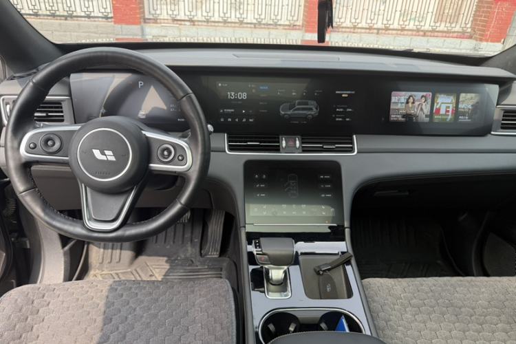 Used Li Auto ONE 2020 Extended-Range 6-Seater Version Interior 4