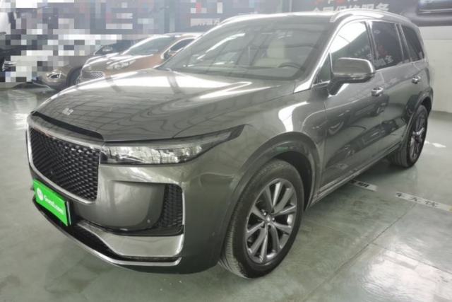 Ojetý Li Auto ONE 2020 Extended-Range 6-Seater Version