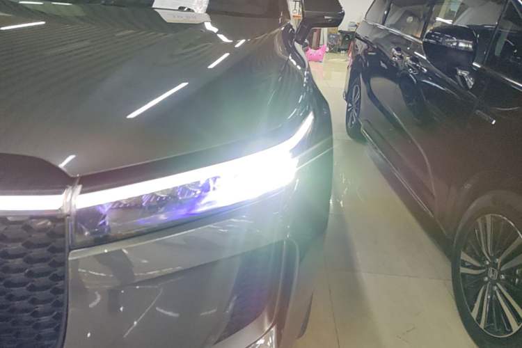 Used Li Auto ONE 2020 Extended-Range 6-Seater Version Left Front Headlight