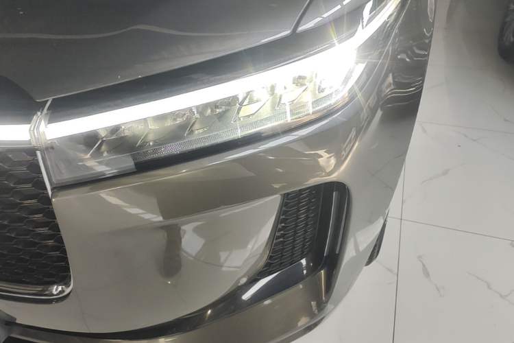 Used Li Auto ONE 2020 Extended-Range 6-Seater Version Left Front Headlight