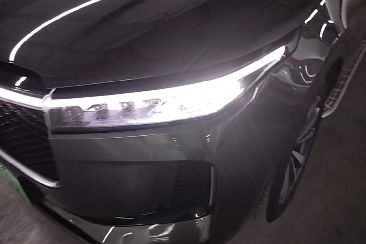 Used Li Auto ONE 2020 Extended-Range 6-Seater Version Left Front Headlight