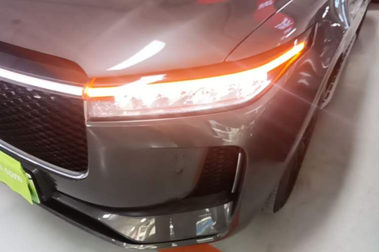 Used Li Auto ONE 2020 Extended-Range 6-Seater Version Left Front Headlight