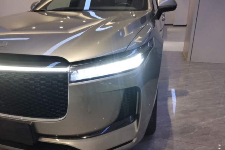 Used Li Auto ONE 2020 Extended-Range 6-Seater Version Left Front Headlight