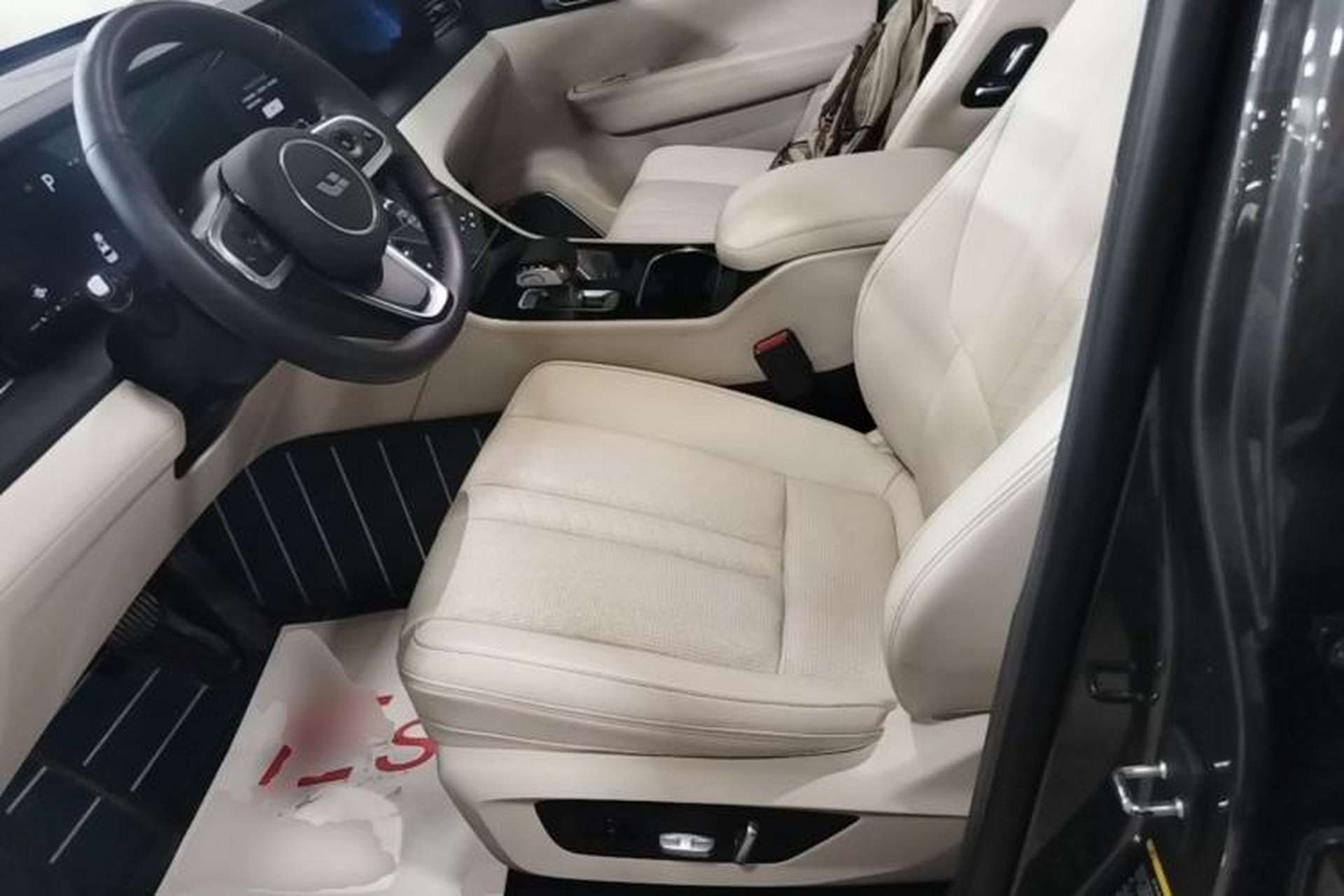 Used Li Auto ONE 2020 Extended-Range 6-Seater Version Left Front Seat