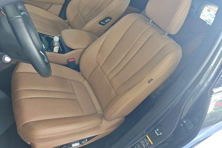 Used Li Auto ONE 2020 Extended-Range 6-Seater Version Left Front Seat