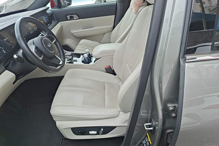 Used Li Auto ONE 2020 Extended-Range 6-Seater Version Left Front Seat