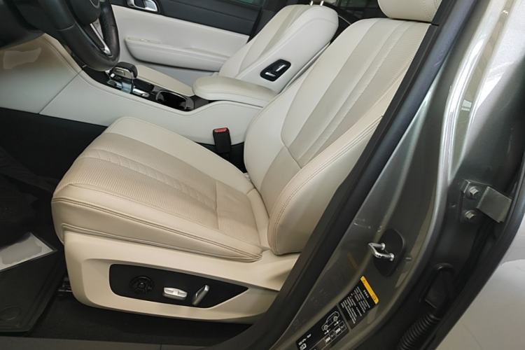 Used Li Auto ONE 2020 Extended-Range 6-Seater Version Left Front Seat