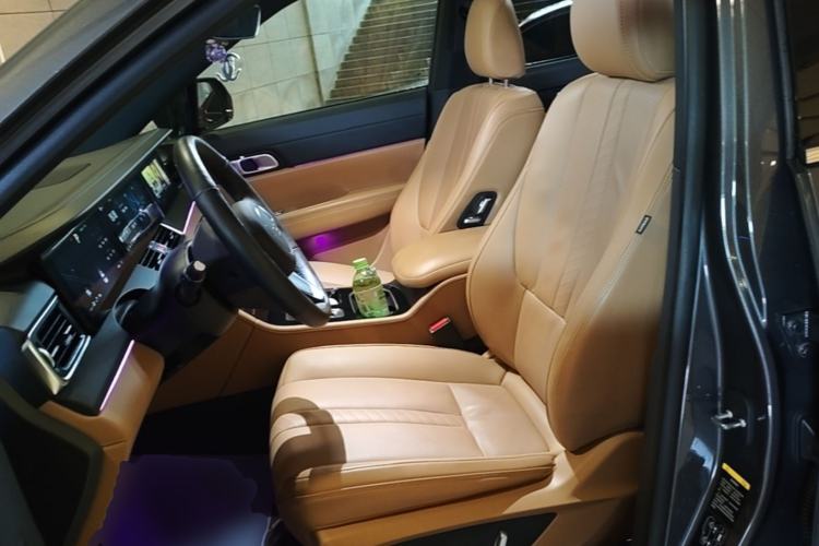 Used Li Auto ONE 2020 Extended-Range 6-Seater Version Left Front Seat