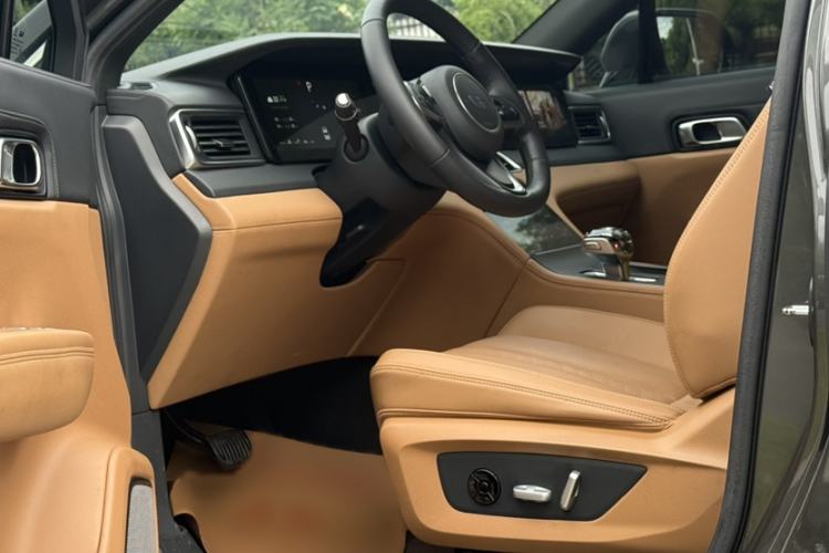 Used Li Auto ONE 2020 Extended-Range 6-Seater Version Left Front Seat