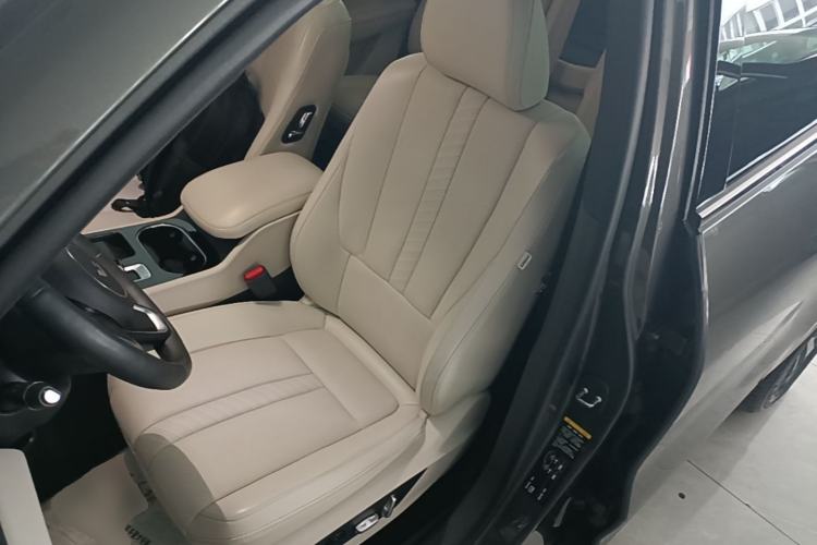 Used Li Auto ONE 2020 Extended-Range 6-Seater Version Left Front Seat