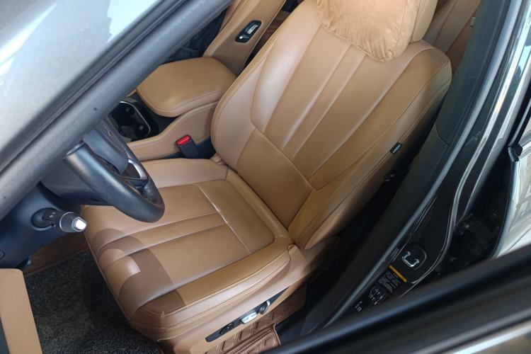 Used Li Auto ONE 2020 Extended-Range 6-Seater Version Left Front Seat