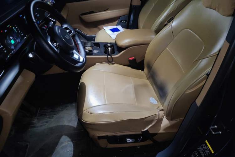 Used Li Auto ONE 2020 Extended-Range 6-Seater Version Left Front Seat