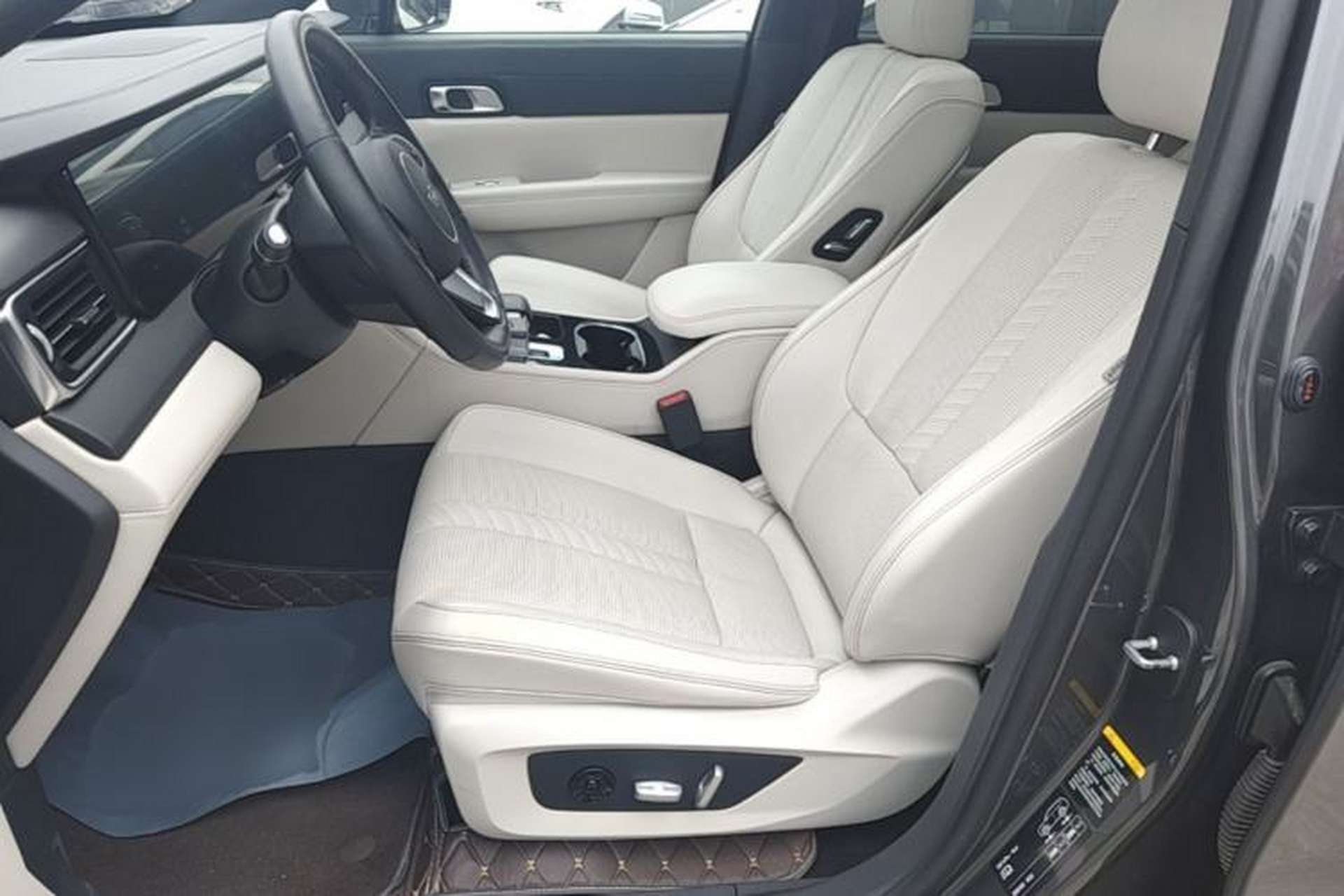 Used Li Auto ONE 2020 Extended-Range 6-Seater Version Left Front Seat