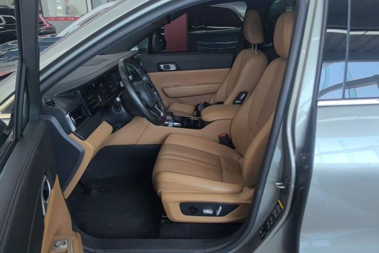 Used Li Auto ONE 2020 Extended-Range 6-Seater Version Left Front Seat