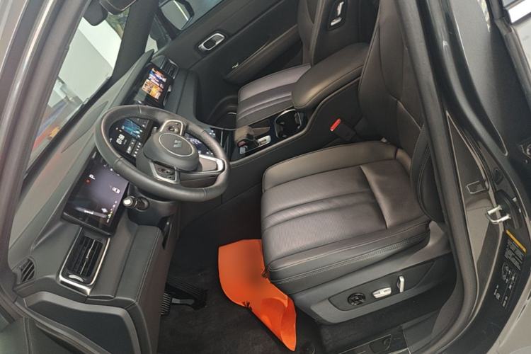 Used Li Auto ONE 2020 Extended-Range 6-Seater Version Left Front Seat