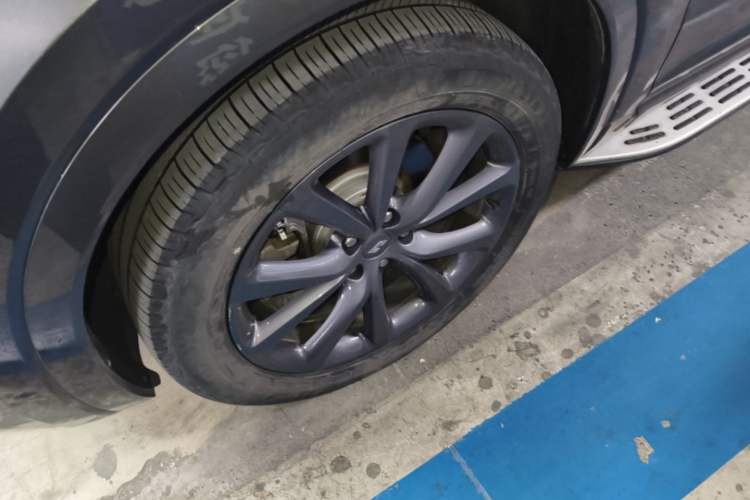 Used Li Auto ONE 2020 Extended-Range 6-Seater Version Left Front Wheel Hub