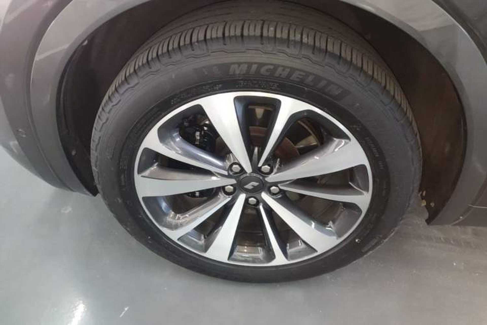 Used Li Auto ONE 2020 Extended-Range 6-Seater Version Left Front Wheel Hub