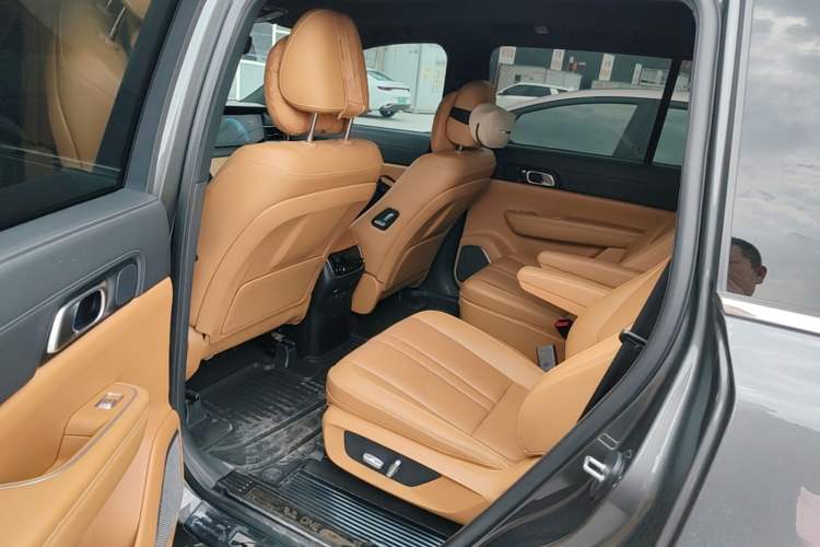 Used Li Auto ONE 2020 Extended-Range 6-Seater Version Left Rear Seat