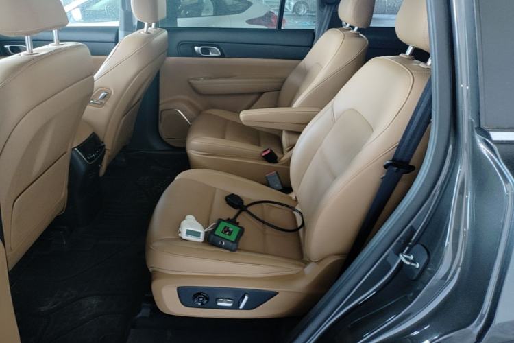 Used Li Auto ONE 2020 Range-Extended 7-Seater Version Left Rear Seat
