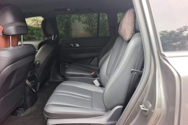 Used Li Auto ONE 2020 Extended-Range 6-Seater Version Left Rear Seat