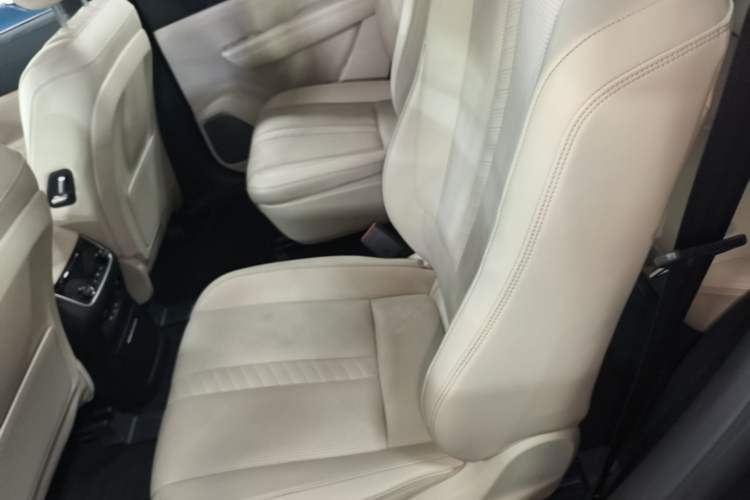 Used Li Auto ONE 2020 Extended-Range 6-Seater Version Left Rear Seat