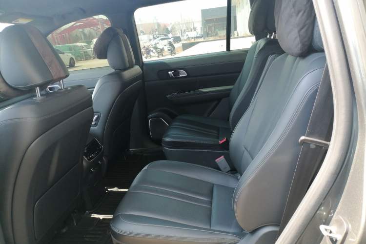 Used Li Auto ONE 2020 Extended-Range 6-Seater Version Left Rear Seat