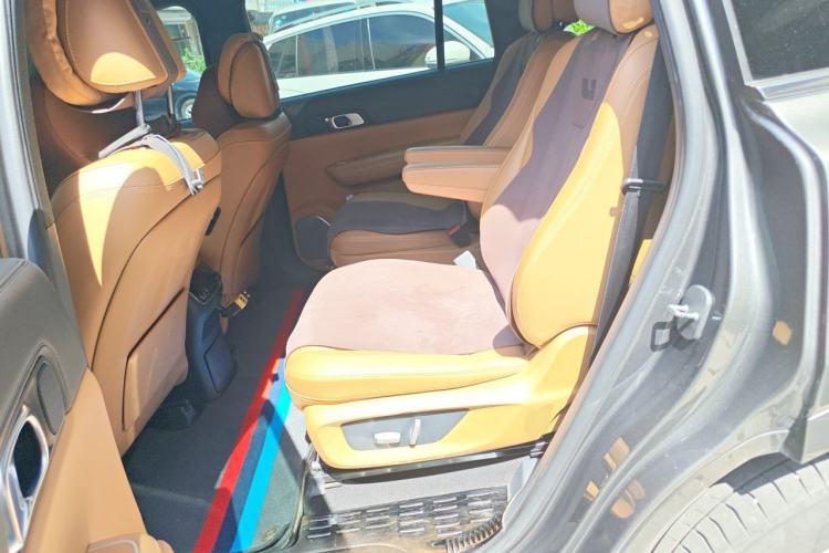 Used Li Auto ONE 2020 Extended-Range 6-Seater Version Left Rear Seat