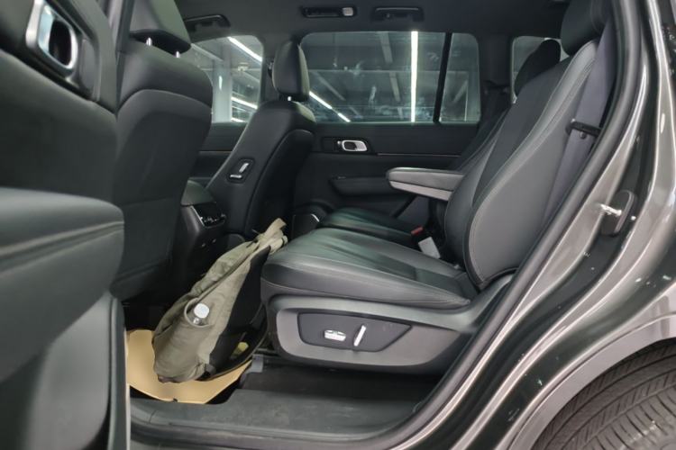 Used Li Auto ONE 2020 Extended-Range 6-Seater Version Left Rear Seat