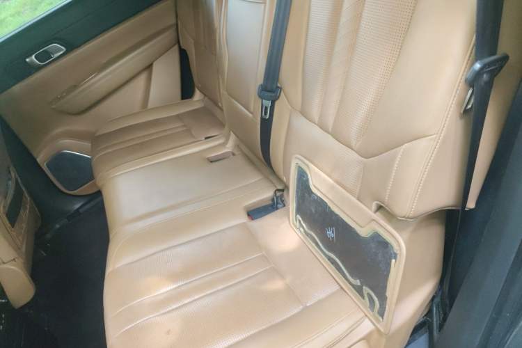 Used Li Auto ONE 2020 Range-Extended 7-Seater Version Left Rear Seat