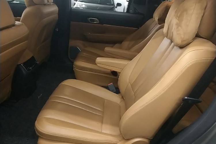 Used Li Auto ONE 2020 Extended-Range 6-Seater Version Left Rear Seat