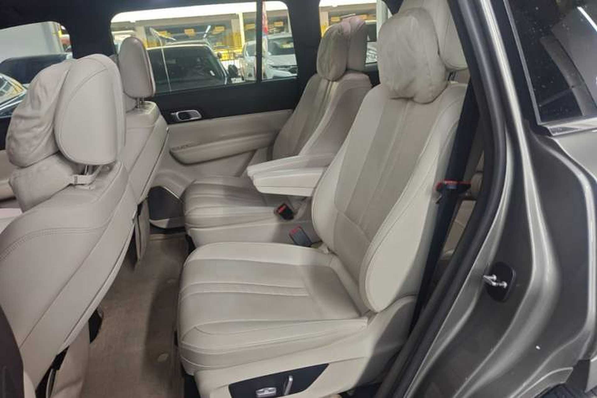 Used Li Auto ONE 2020 Extended-Range 6-Seater Version Left Rear Seat