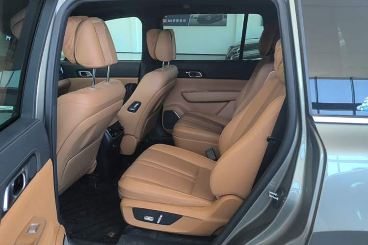 Used Li Auto ONE 2020 Extended-Range 6-Seater Version Left Rear Seat