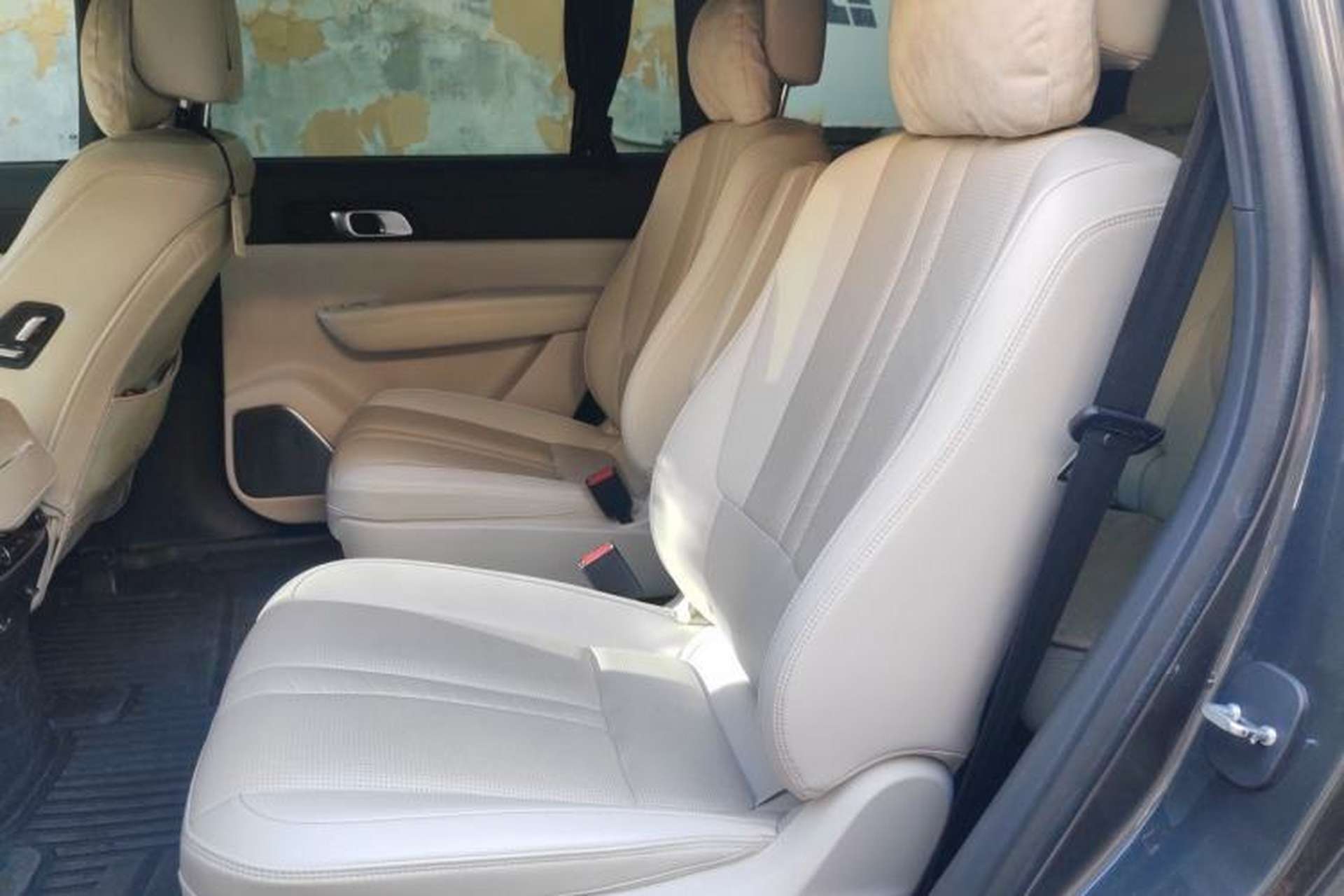 Used Li Auto ONE 2020 Extended-Range 6-Seater Version Left Rear Seat